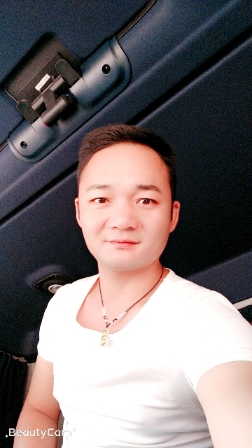 平凡的第一张照片--张家界残疾人相亲网