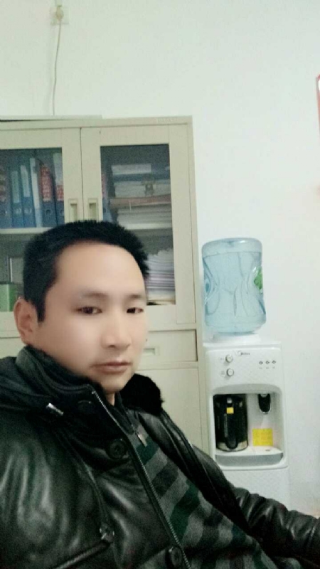 蓝色棒棒糖的第一张照片--张家界残疾人相亲网